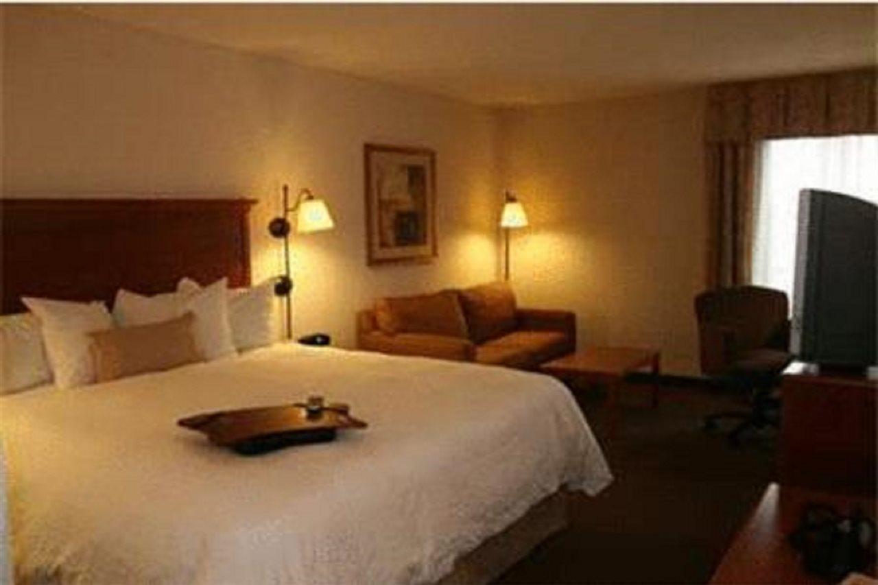Hampton Inn Columbus-International Airport Gahanna Ngoại thất bức ảnh